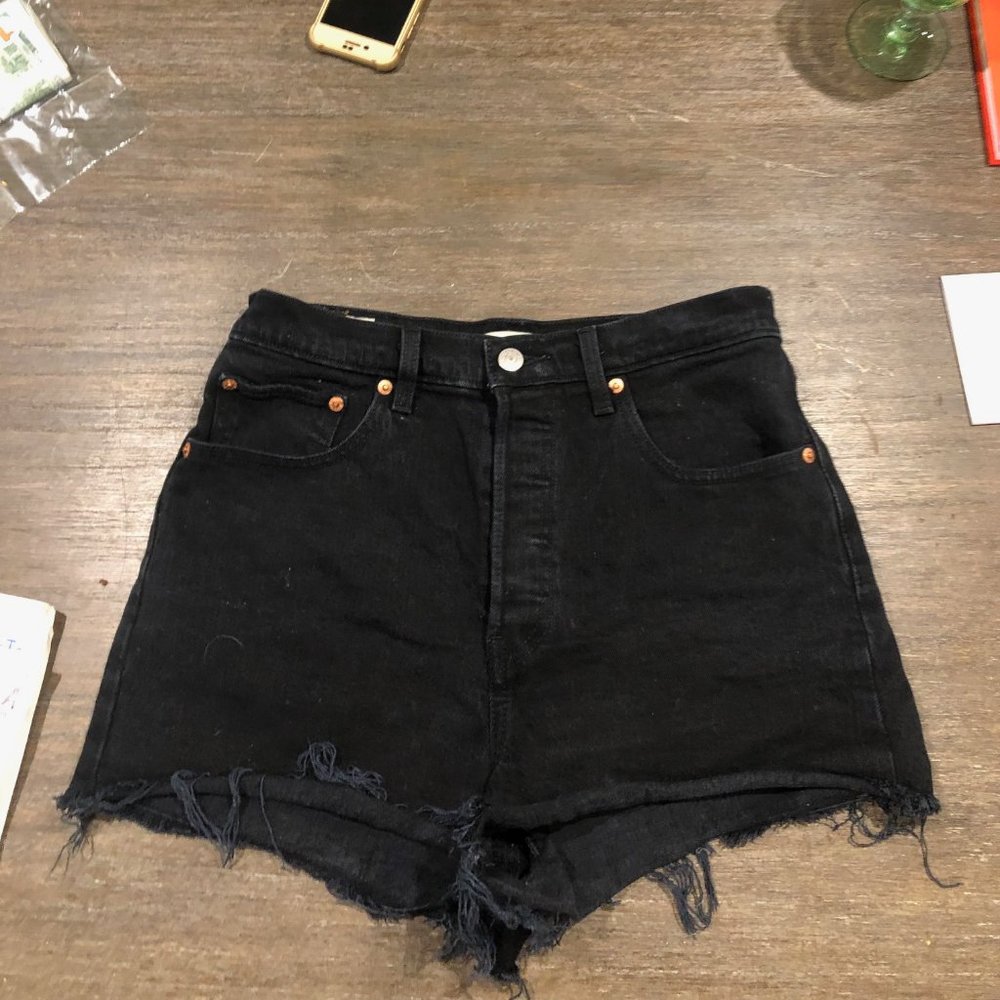 LEVI'S "Ribcage" Black Denim Jean Shorts 28